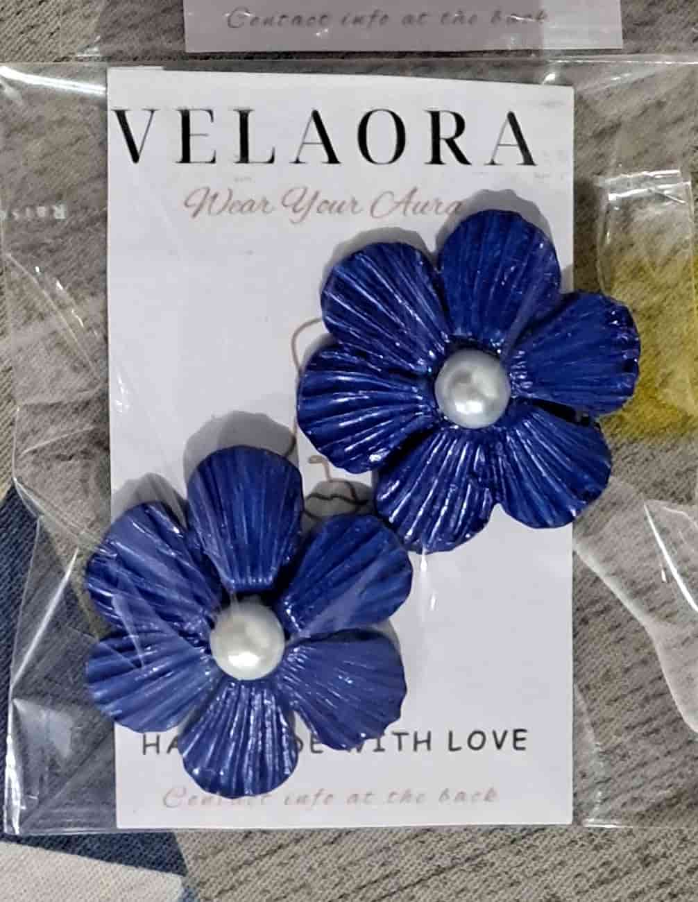Sea Shells by Velaora Jewels